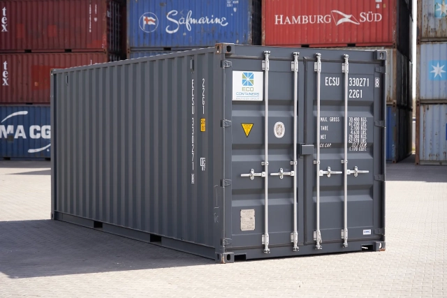 Shipping container rental