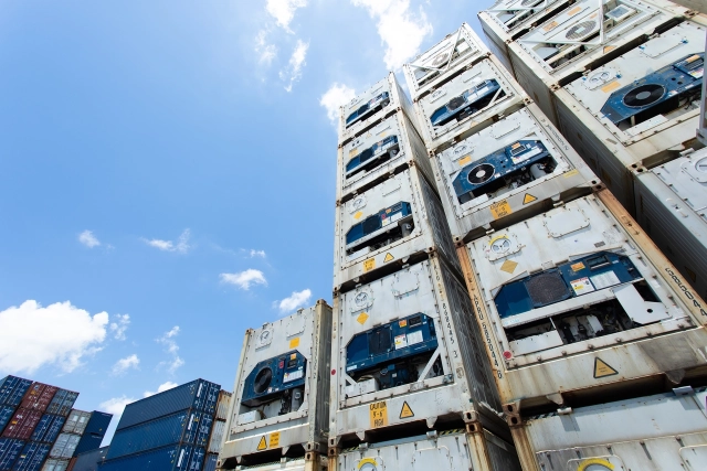 Refrigerated container